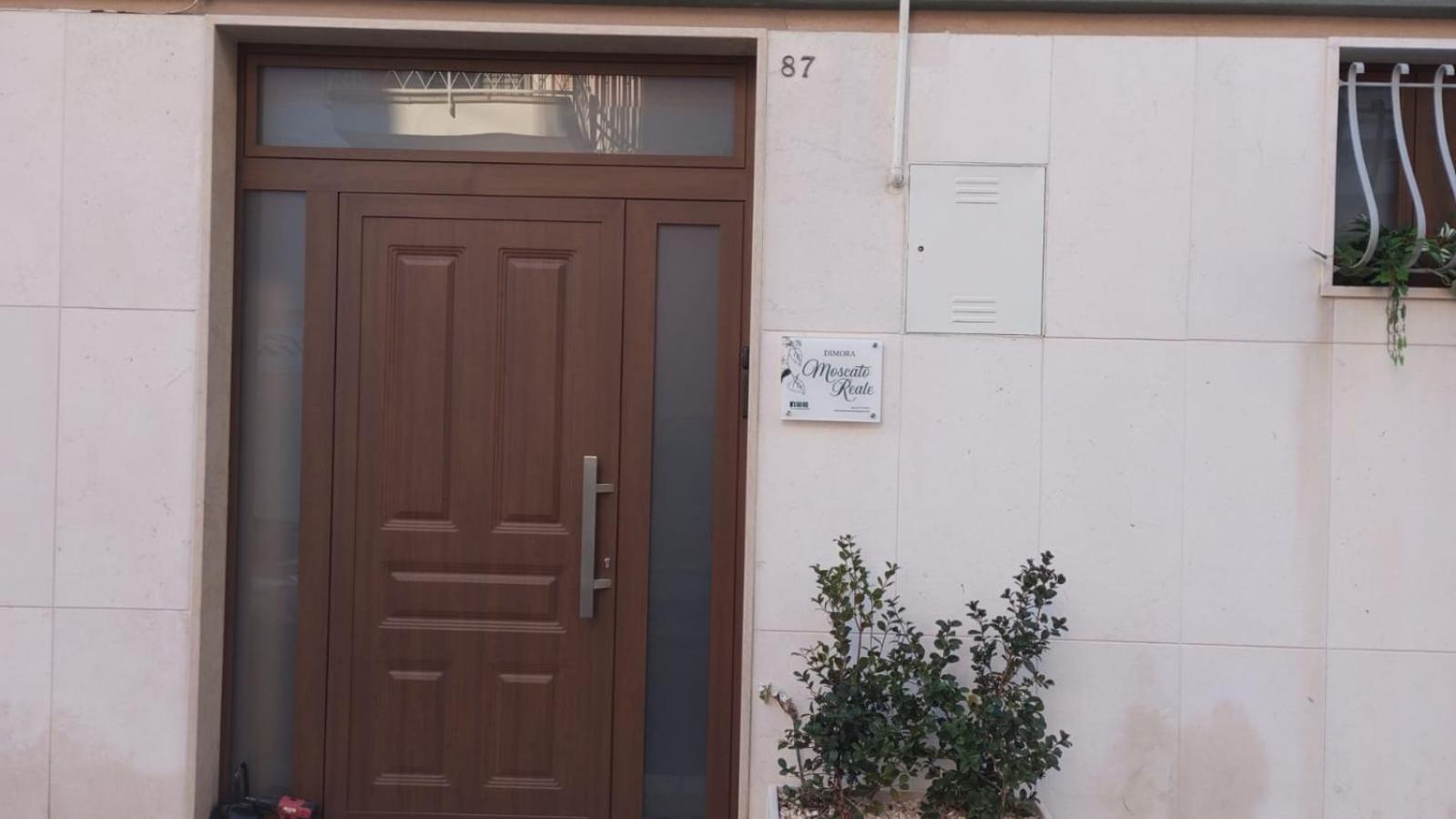 Dimora Moscato Reale Vila Trani Exterior foto